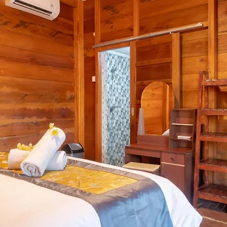 Madeira Inn Villa By Bukit Vista